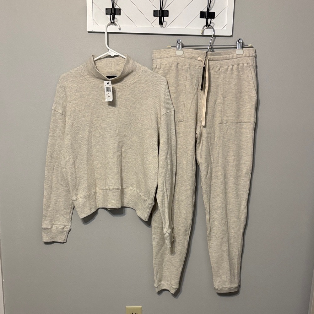 Monrow Cozy Cream Lounge Set